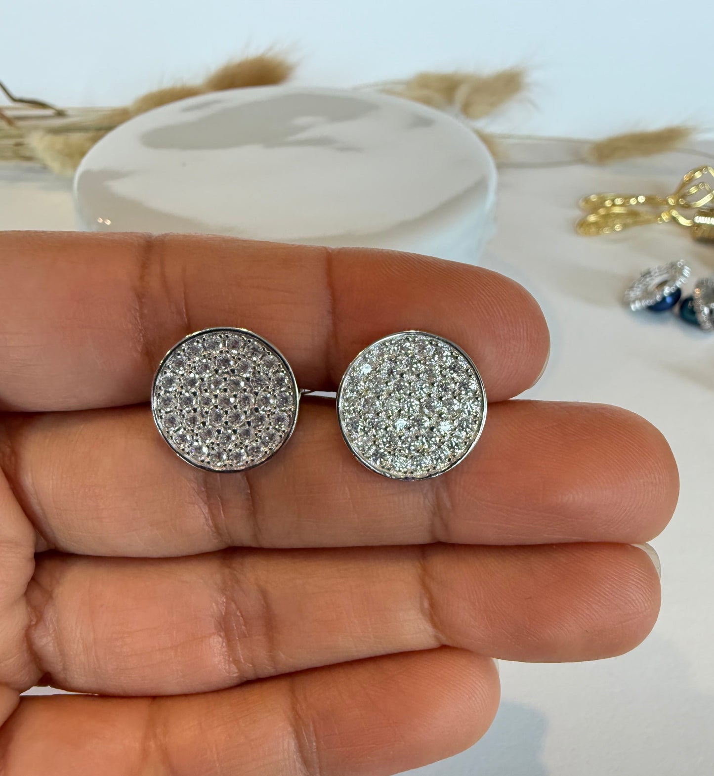 Aritos broche French, redondos, plata925 y zircones