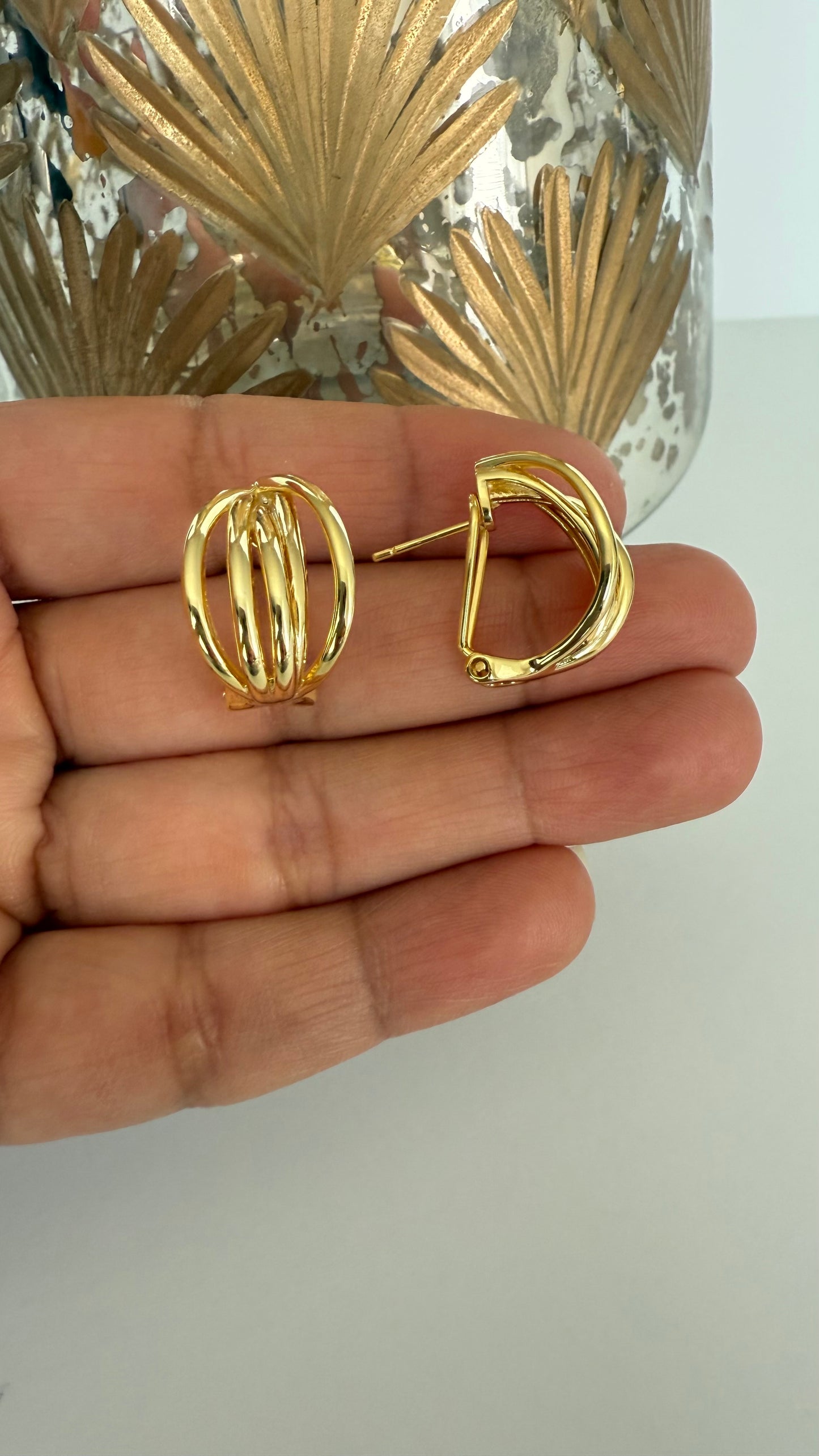 Rossy Juego de Aretes y Anillo Entrelazado Size 9
