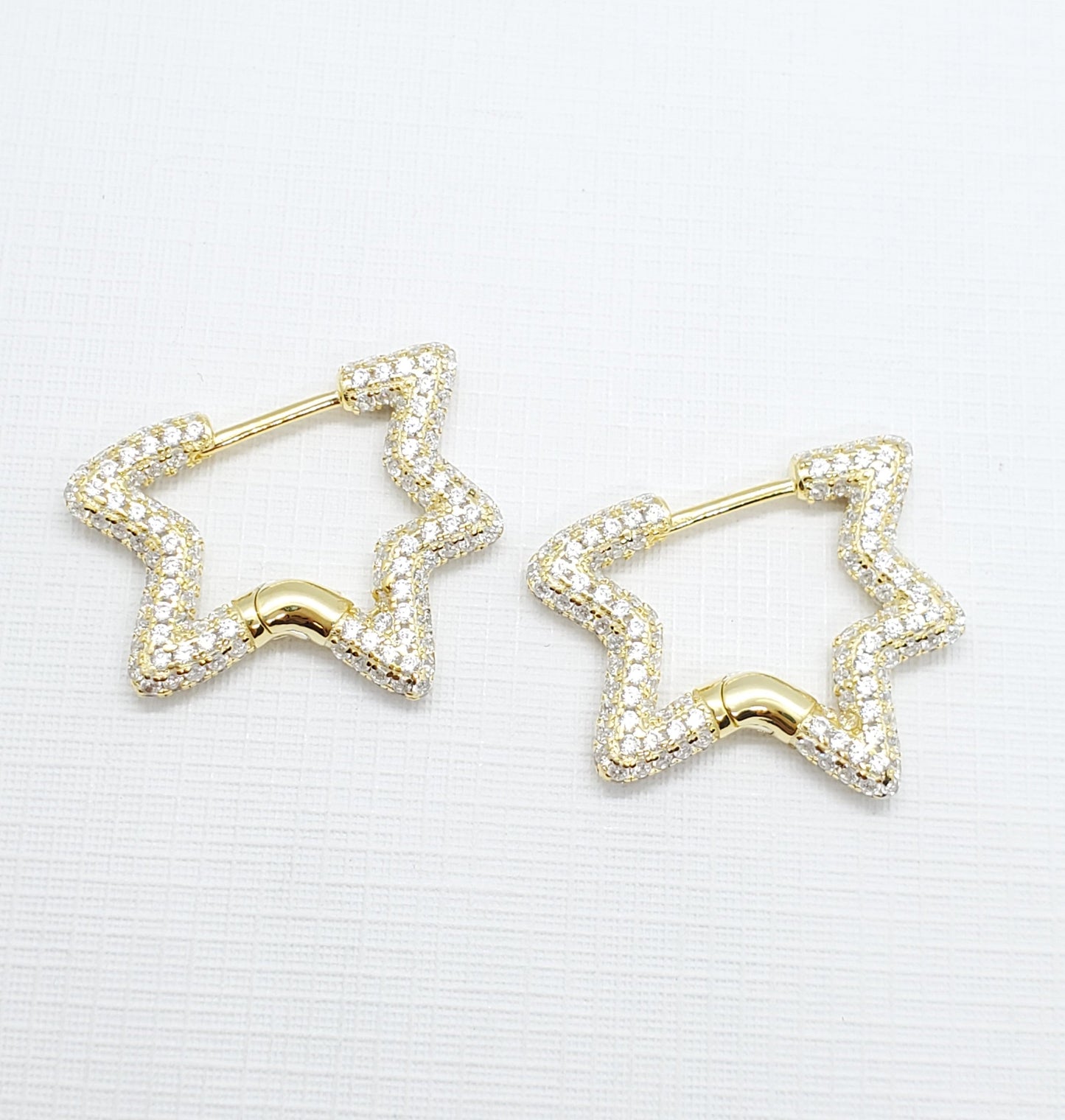 Exquisita joyería, para elevar tu estilo! , sisters jewelry, Just $890.00! ShopArgollitas en forma de estrella now at Sister'sJewelrySister'sJewelry{TAGS