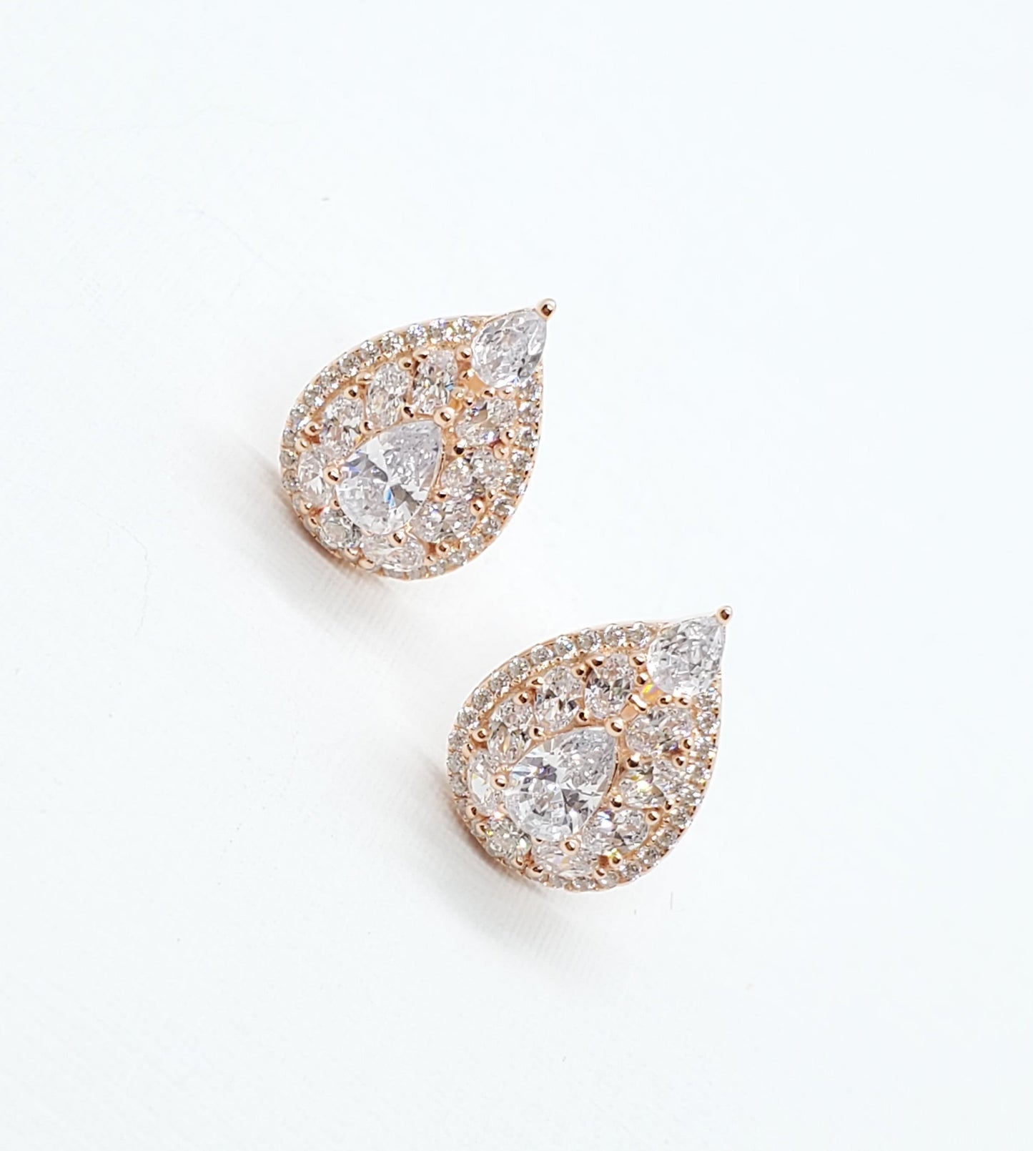 Joyería Fina, para toda ocasión, sisters jewelry, Just $590.00! ShopAritos teardrop con zircones now at Sister'sJewelrySister'sJewelry{TAGS