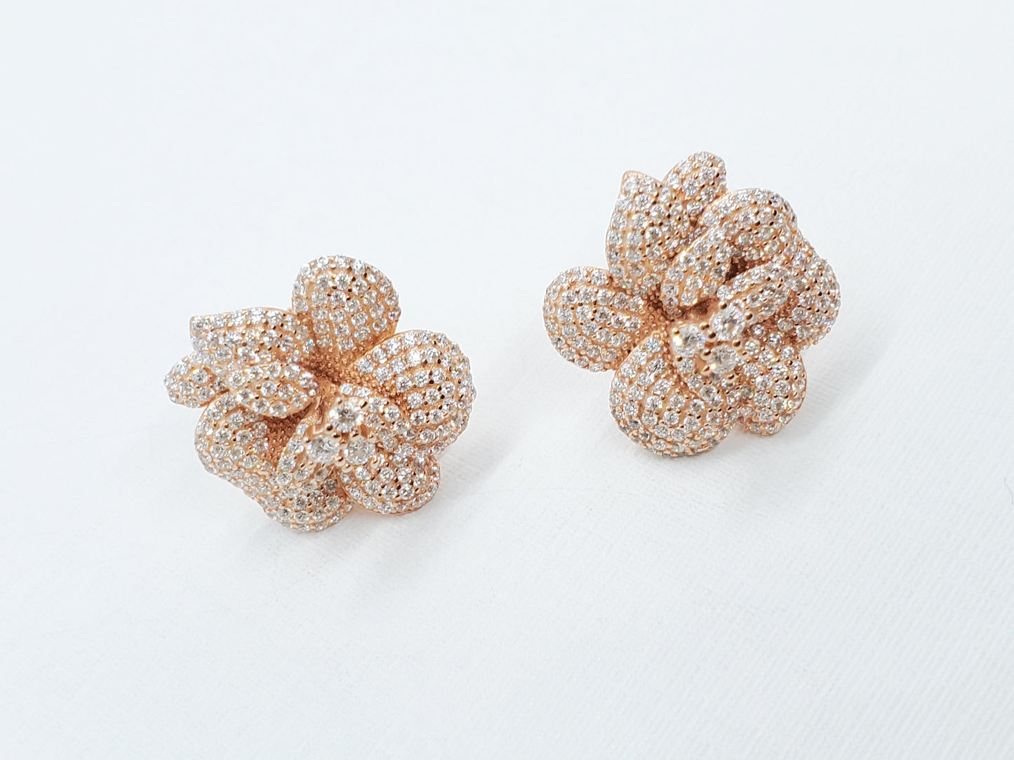Exquisita joyería, para elevar tu estilo! , sisters jewelry, Just $1550.00! ShopAritos Rosas micro pavé now at Sister'sJewelrySister'sJewelry{TAGS