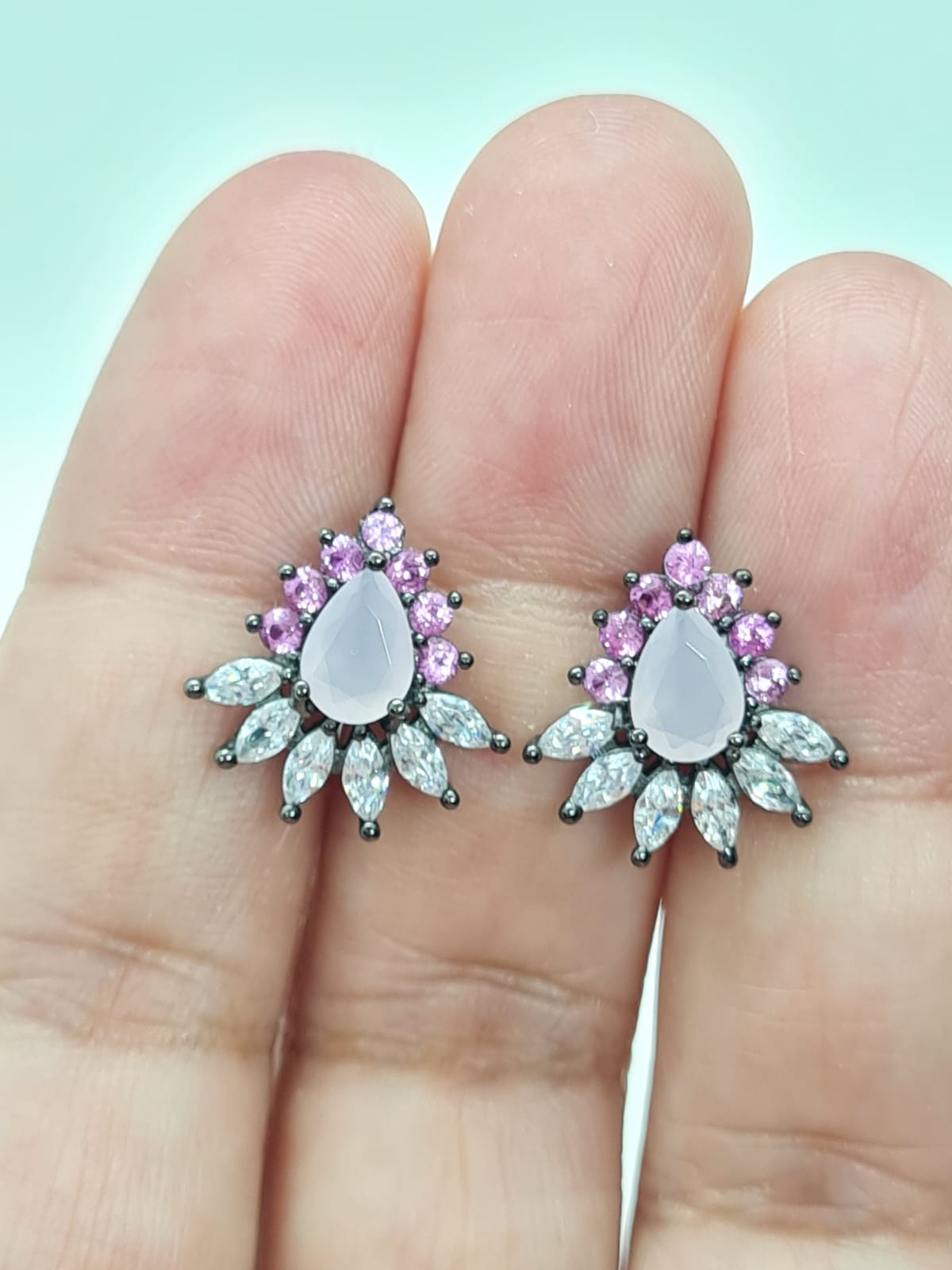Joyería Fina, para toda ocasión, sisters jewelry, Just $650.00! ShopAritos Rosa con baño de rodio negro now at Sister'sJewelrySister'sJewelry{TAGS
