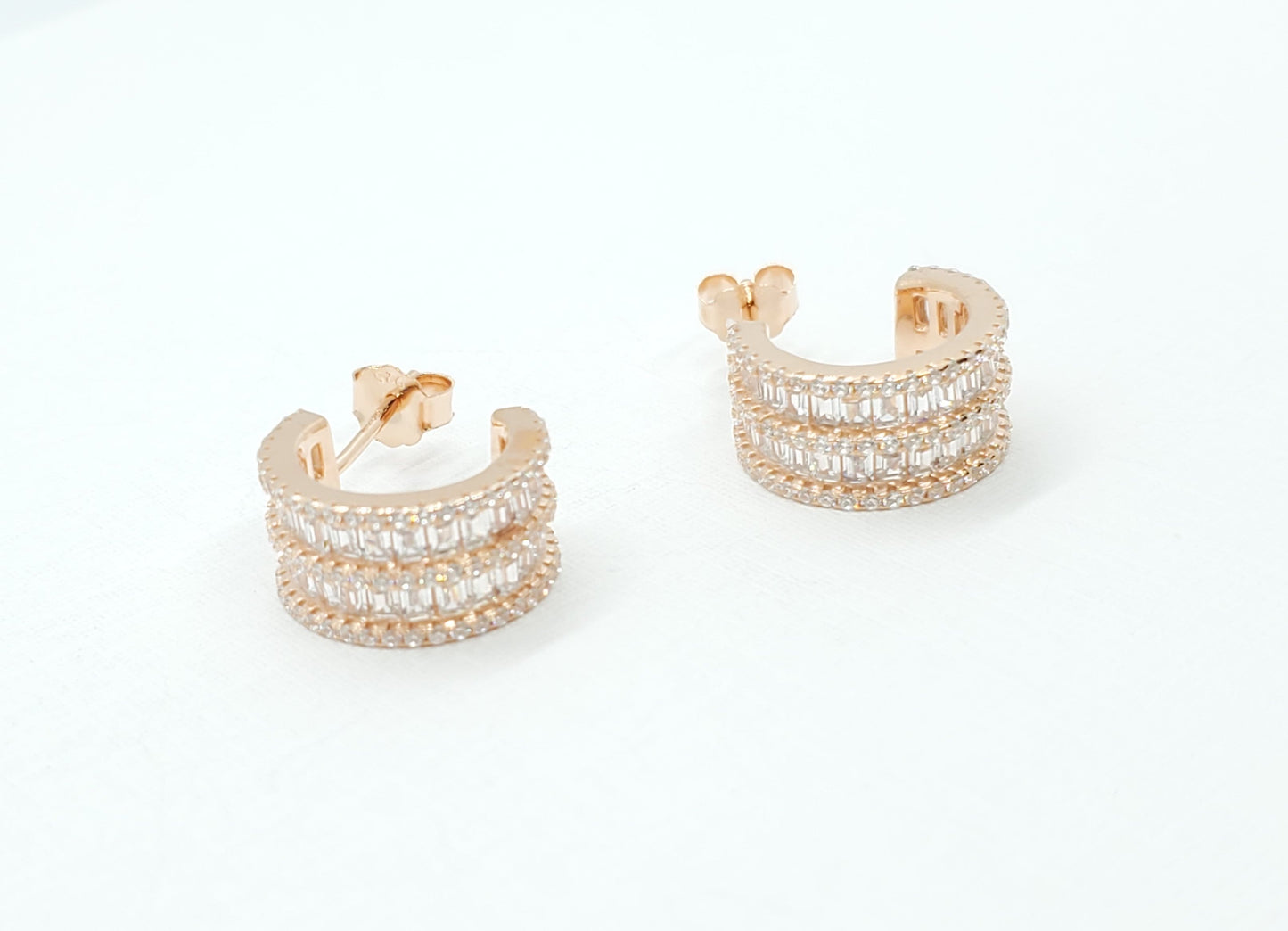 Exquisita joyería, para elevar tu estilo! , sisters jewelry, Just $890.00! ShopAritos de filas de zircones now at Sister'sJewelrySister'sJewelry{TAGS