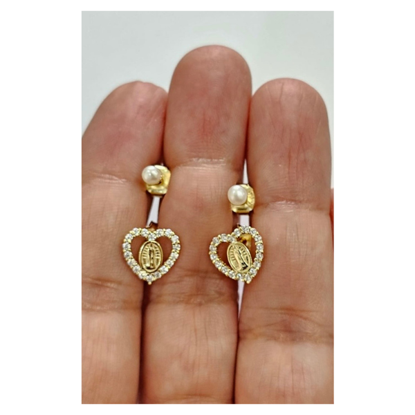 Virgen Maria Aritos en Forma de Corazon en Plata 925 y Mini Stud de Perlitas (set de 2)