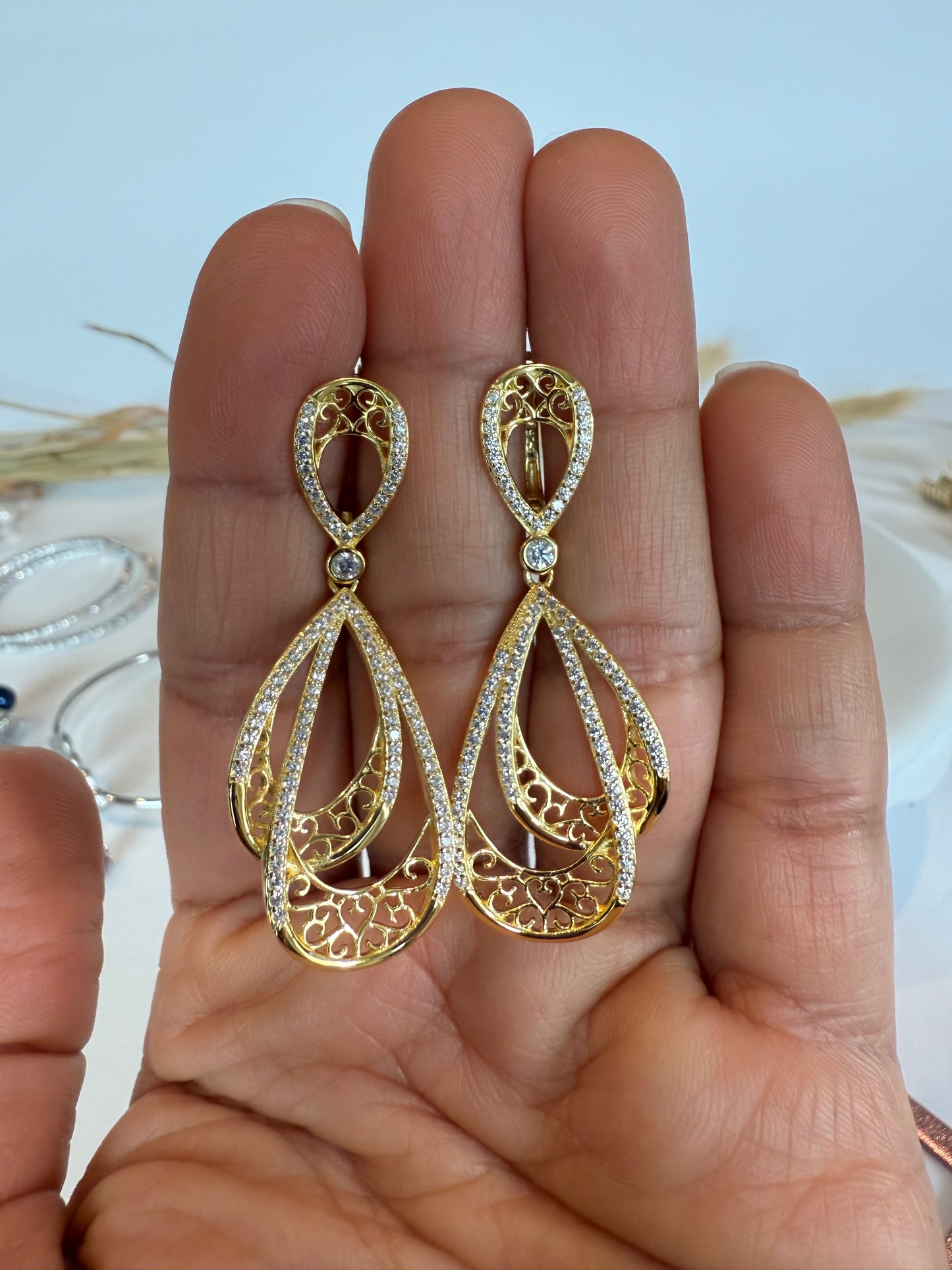 Aritos colgantes, plata925 con baño de oro y zircones