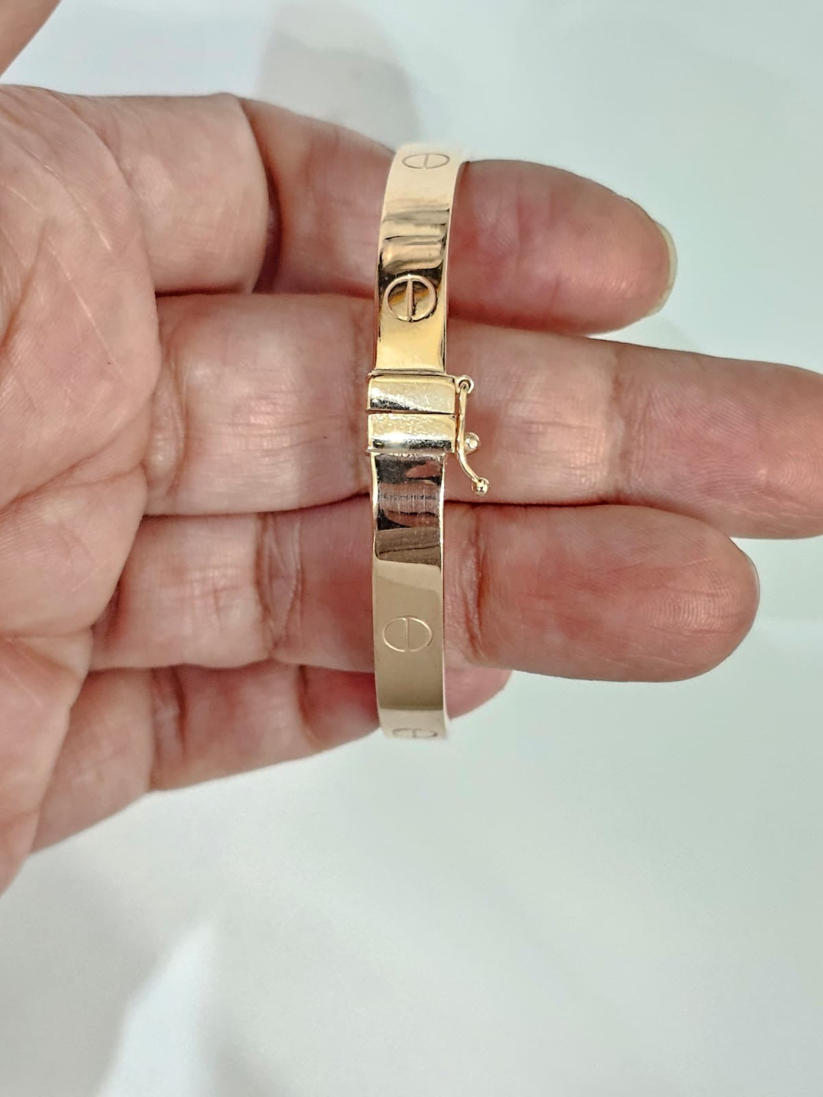 Pulsera de aro estilo Cart ier, en Plata925