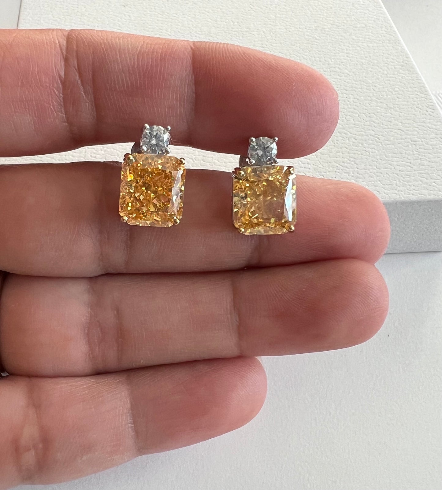 Exquisita joyería, para elevar tu estilo! , sisters jewelry, Just $1350! ShopAritos piedras amarillas now at Sister'sJewelrySister'sJewelry{TAGS