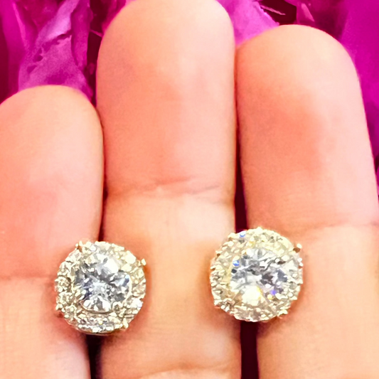 Megan Aritos de Oro de 14k y Zircones