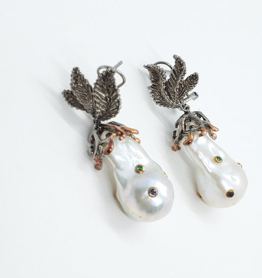 Joyería Fina, para toda ocasión } from {sisters jewelry} - Just $1800.00! ShopAritos de perla barroca con hojas now at Sister'sJewelrySister'sJewelryAritos
