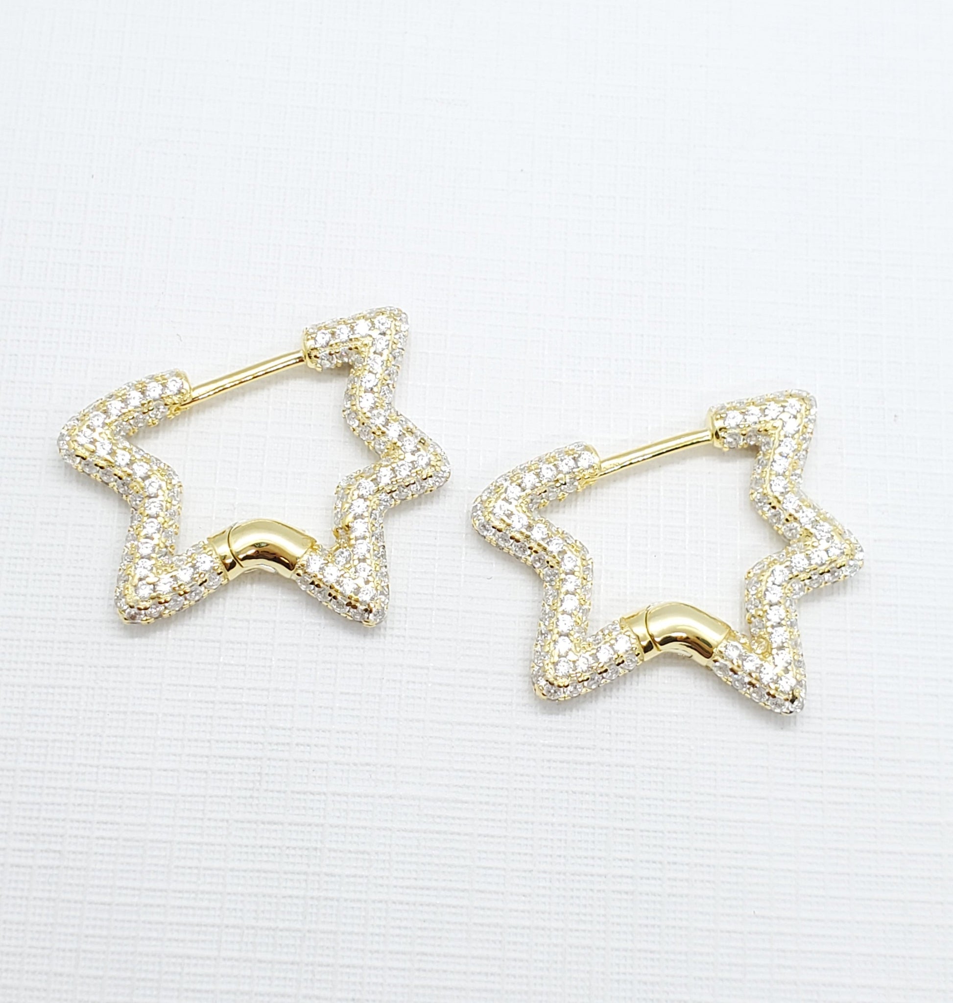 Exquisita joyería, para elevar tu estilo! , sisters jewelry, Just $890.00! ShopArgollitas en forma de estrella now at Sister'sJewelrySister'sJewelry{TAGS