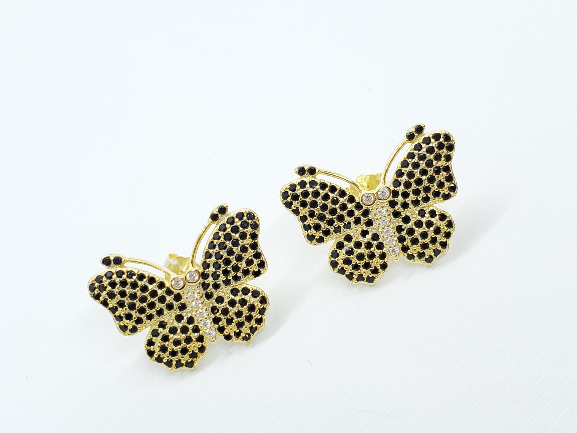 Exquisita joyería, para elevar tu estilo! , sisters jewelry, Just $1200.00! ShopAritos mariposas now at Sister'sJewelrySister'sJewelry{TAGS
