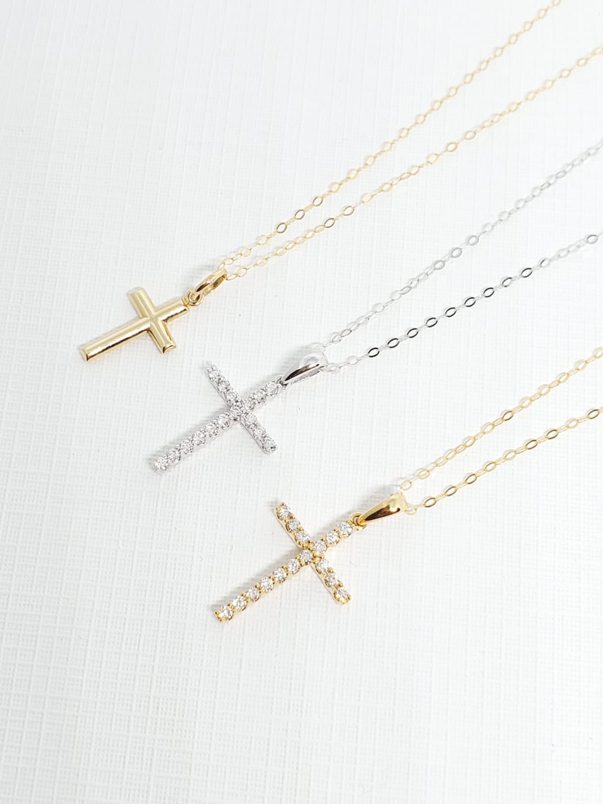 Exquisita joyería, para elevar tu estilo! , sisters jewelry, Just $7300.00! ShopDije de Cruz en oro de 14k y diamantes now at Sister'sJewelrySister'sJewelry{TAGS