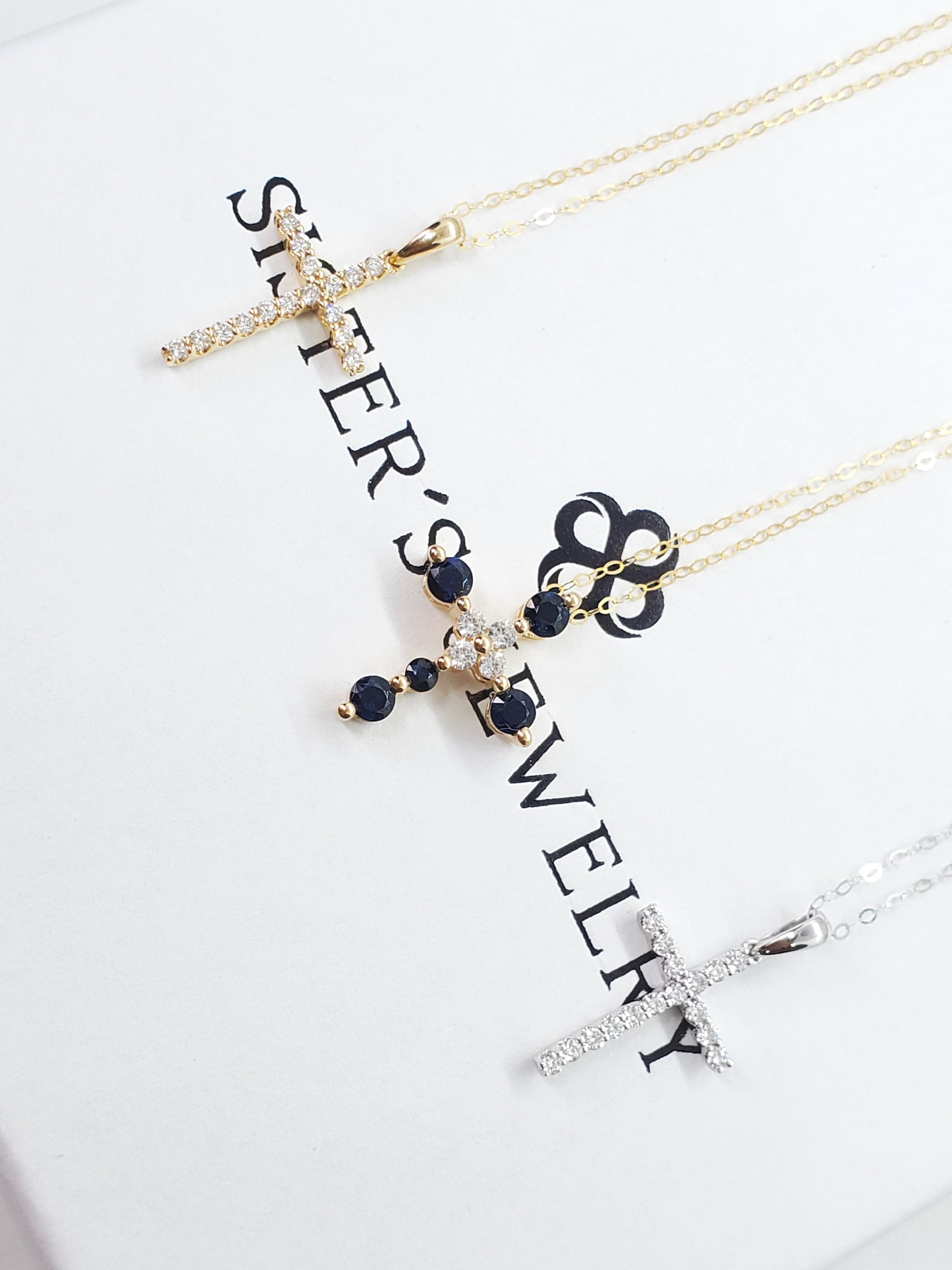 Joyería Fina, para toda ocasión, sisters jewelry, Just $7300.00! ShopDije de Cruz en oro de 14k y diamantes now at Sister'sJewelrySister'sJewelry{TAGS