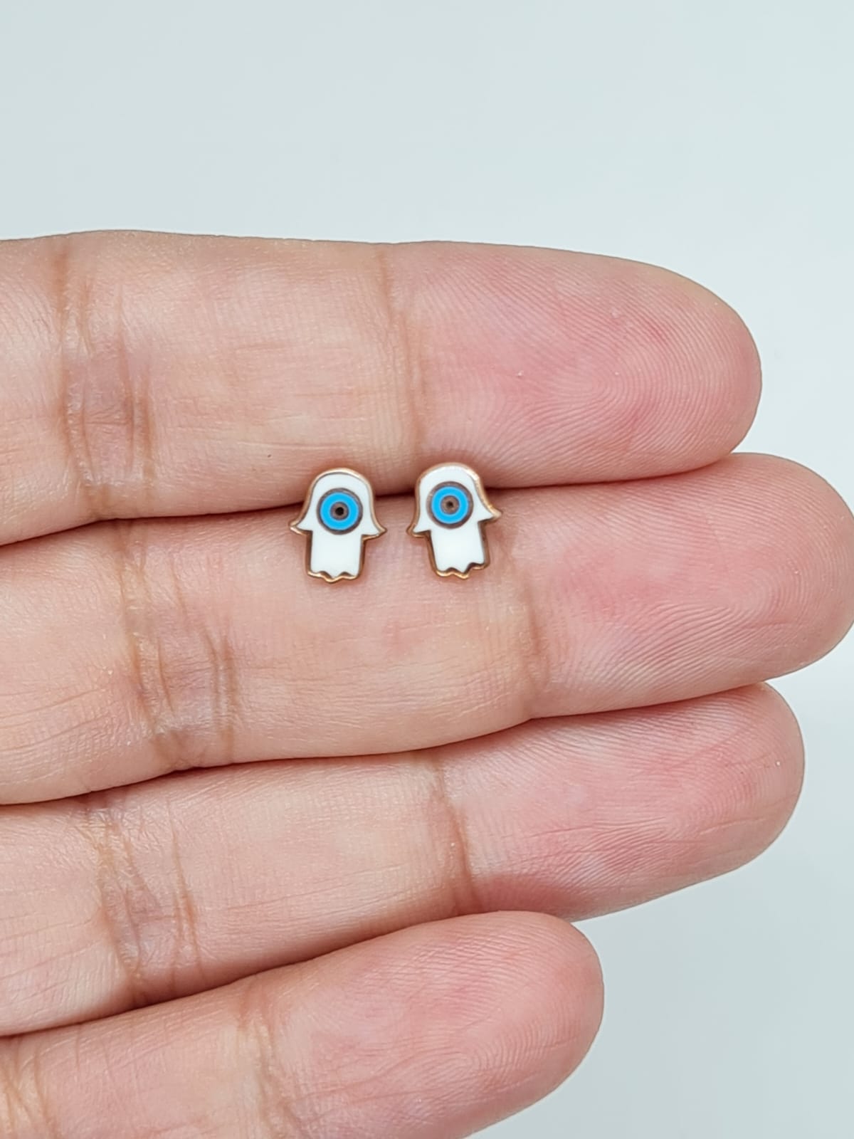 Exquisita joyería, para elevar tu estilo! , sisters jewelry, Just $220.00! ShopMini mano de Fatima con ojo turco now at Sister'sJewelrySister'sJewelry{TAGS