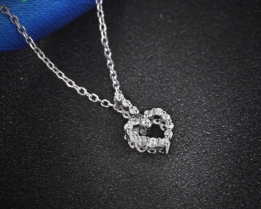 Exquisita joyería, para elevar tu estilo! , sisters jewelry, Just $6900.00! ShopDije de corazón en oro blanco y diamantes now at Sister'sJewelrySister'sJewelry{TAGS
