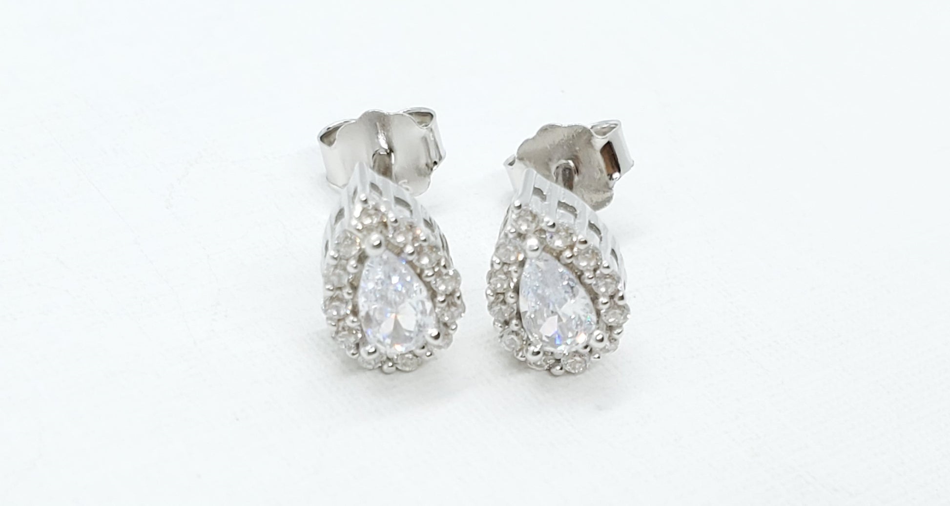 Joyería Fina, para toda ocasión } from {sisters jewelry} - Just $420.00! ShopAritos de gotita now at Sister'sJewelrySister'sJewelryAritos