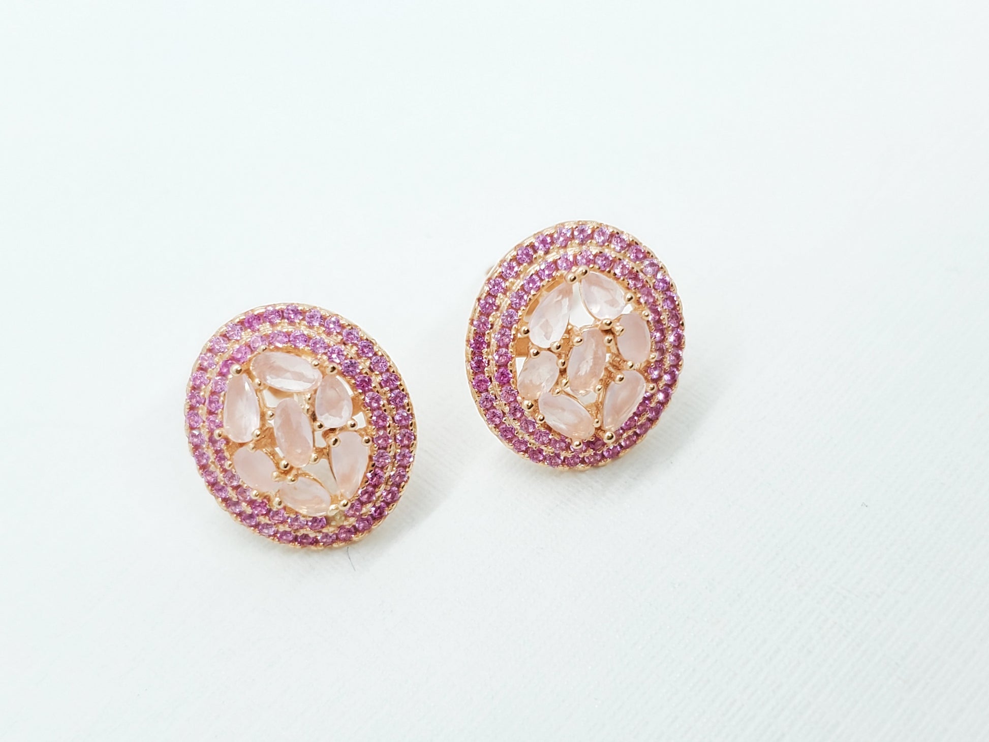 Joyería Fina, para toda ocasión } from {sisters jewelry} - Just $890.00! ShopAritos medianos zircones de colores now at Sister'sJewelrySister'sJewelryAritos