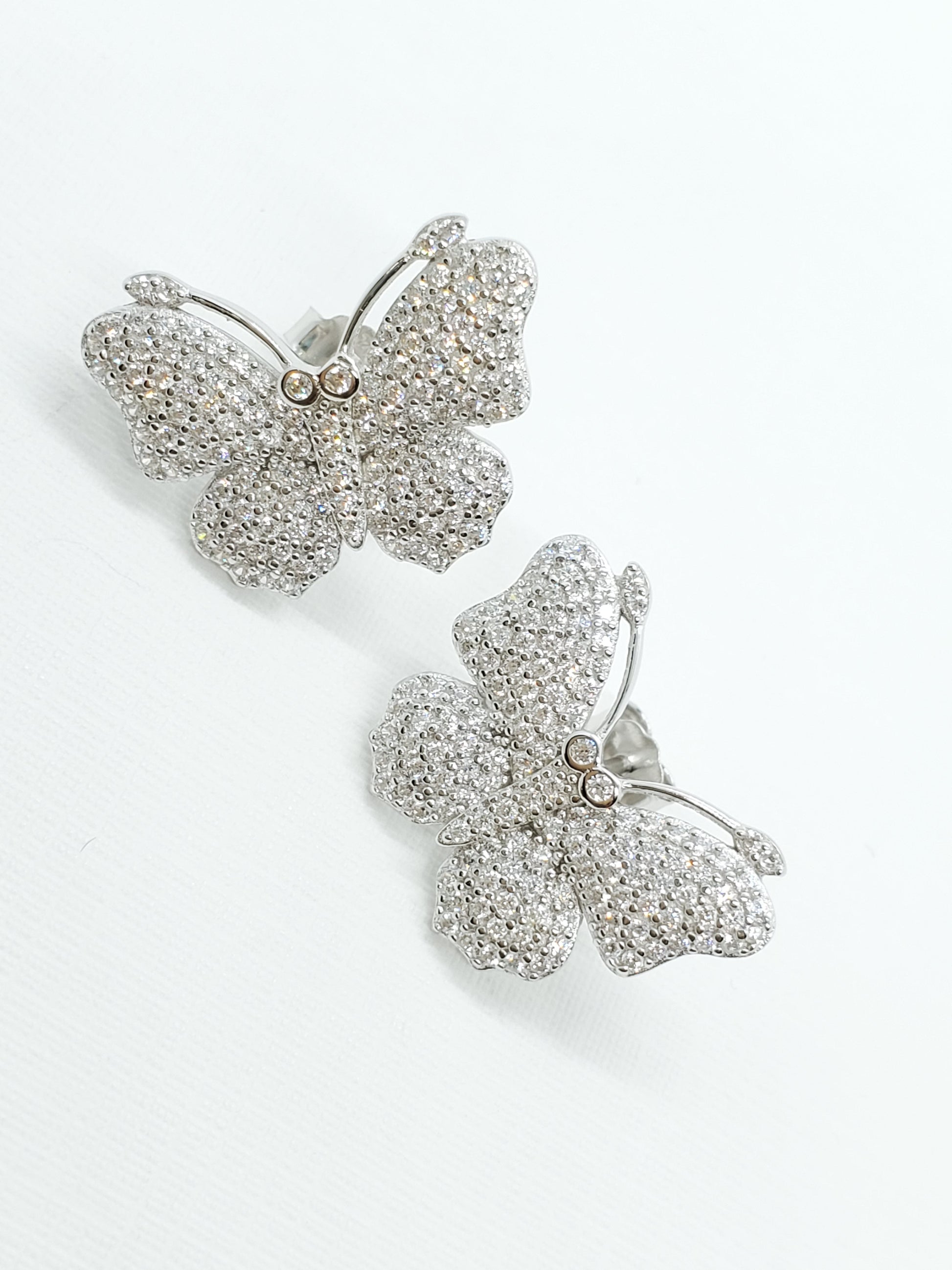 Joyería Fina, para toda ocasión } from {sisters jewelry} - Just $1200.00! ShopAritos mariposas now at Sister'sJewelrySister'sJewelryAritos