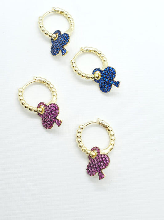 Joyería Fina, para toda ocasión } from {sisters jewelry} - Just $680.00! ShopAritos hoops con pendiente de trebol now at Sister'sJewelrySister'sJewelryAritos